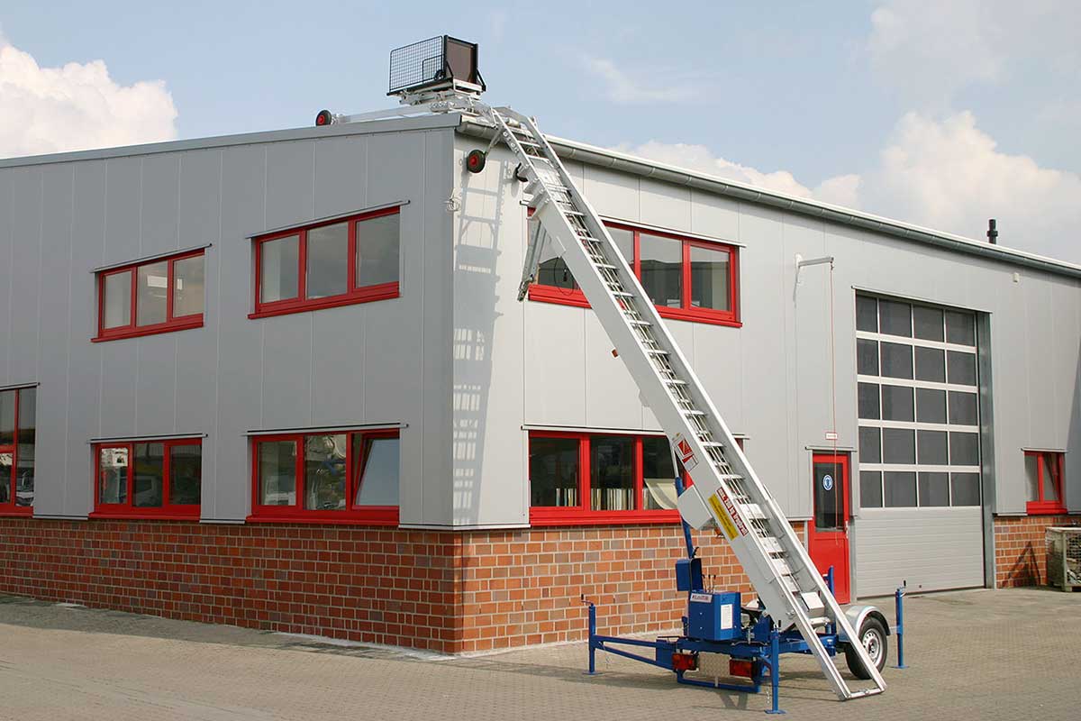 toplightbau-02.jpg